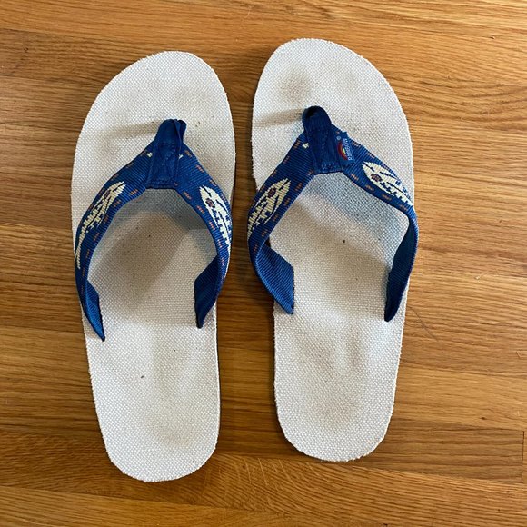 Rainbow Sandals - Single Layer Hemp with a Nylon Fish Pattern Strap - Men's XXL - Picture 2 of 3